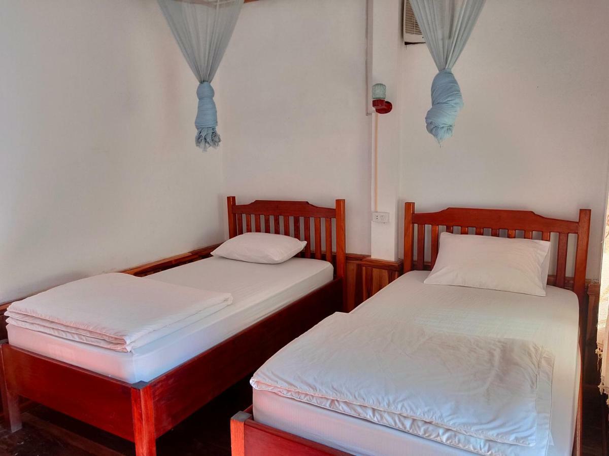 Sunset Bungalows & Gh Muang Ngoi エクステリア 写真